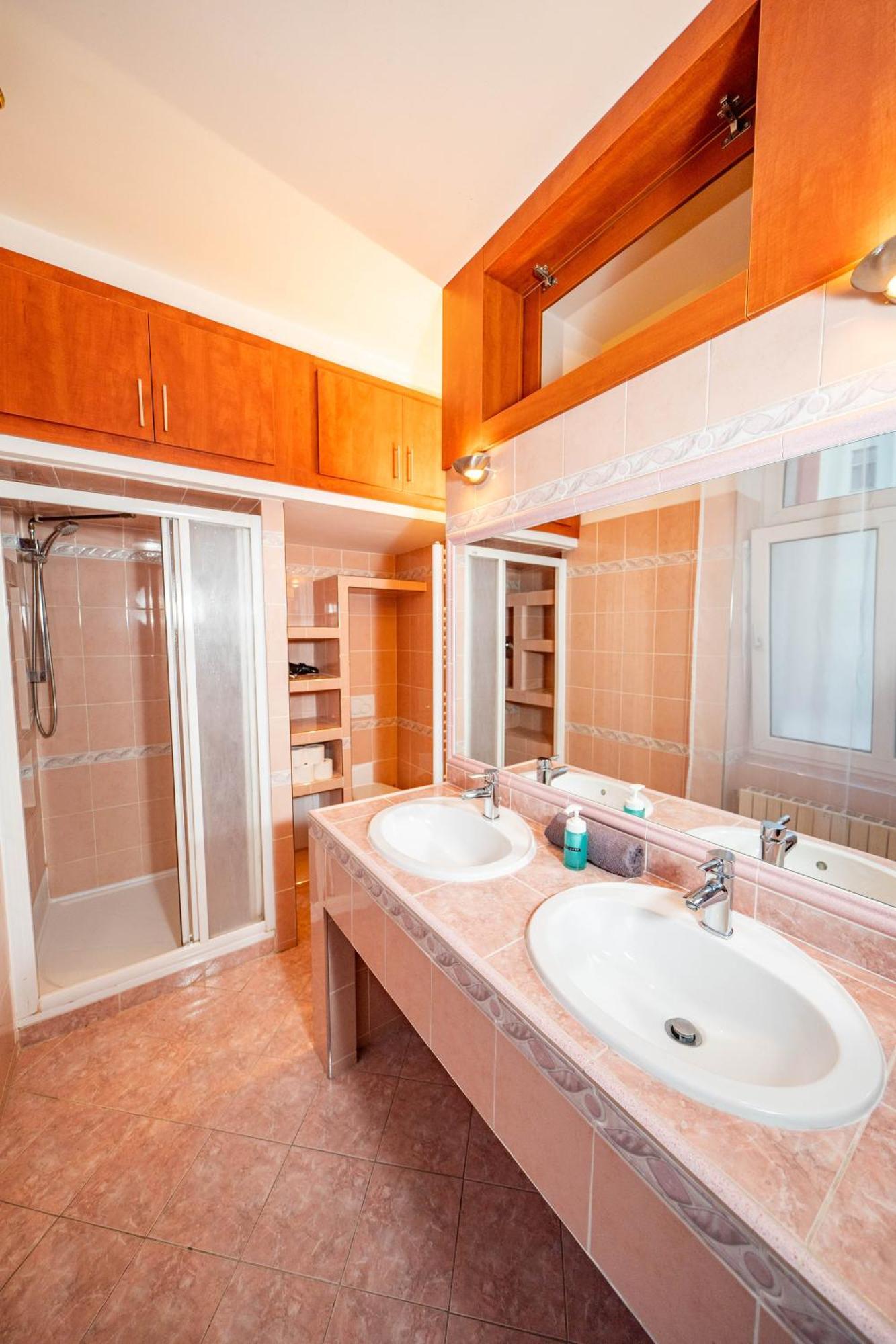 6 Bob'S Apartments - 3 Bedrooms, King Size Beds Prag Exterior foto